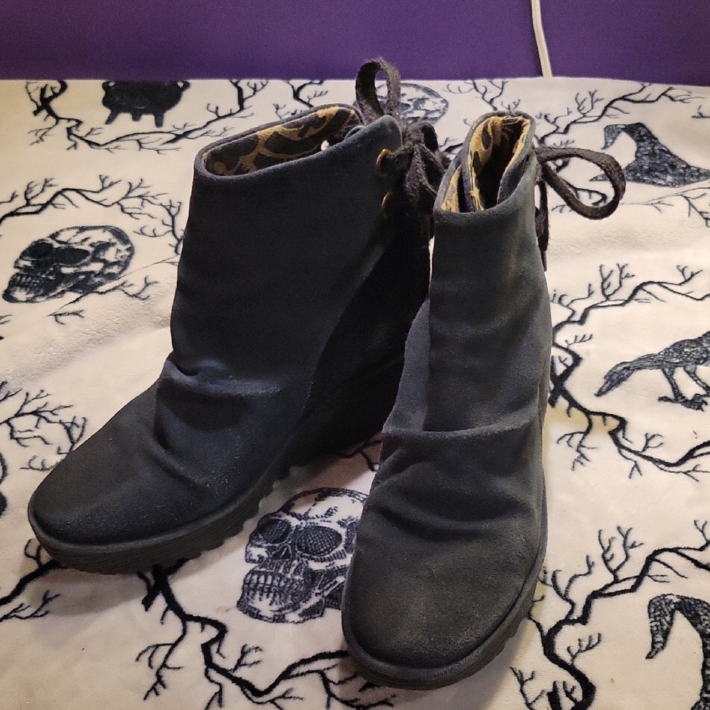 Fly London Black Ankle Booties Size 37 / 7